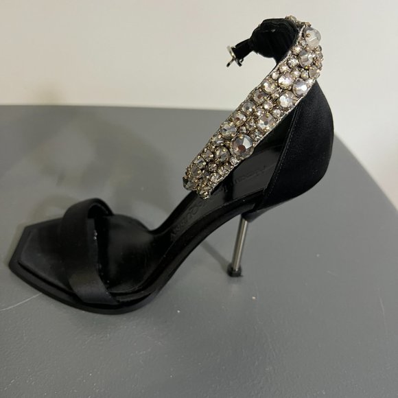 NWOT ALEXANDER MCQUEEN Crystal Strap Sandal in Black/Crystal/Silver (Size 37) - Picture 5 of 12